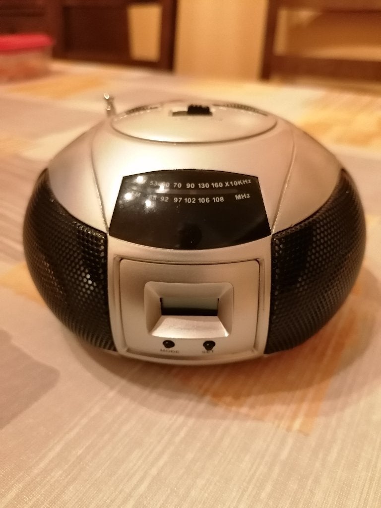 DRAAGBARE RADIO, Ophalen of Verzenden, Gebruikt, Radio
