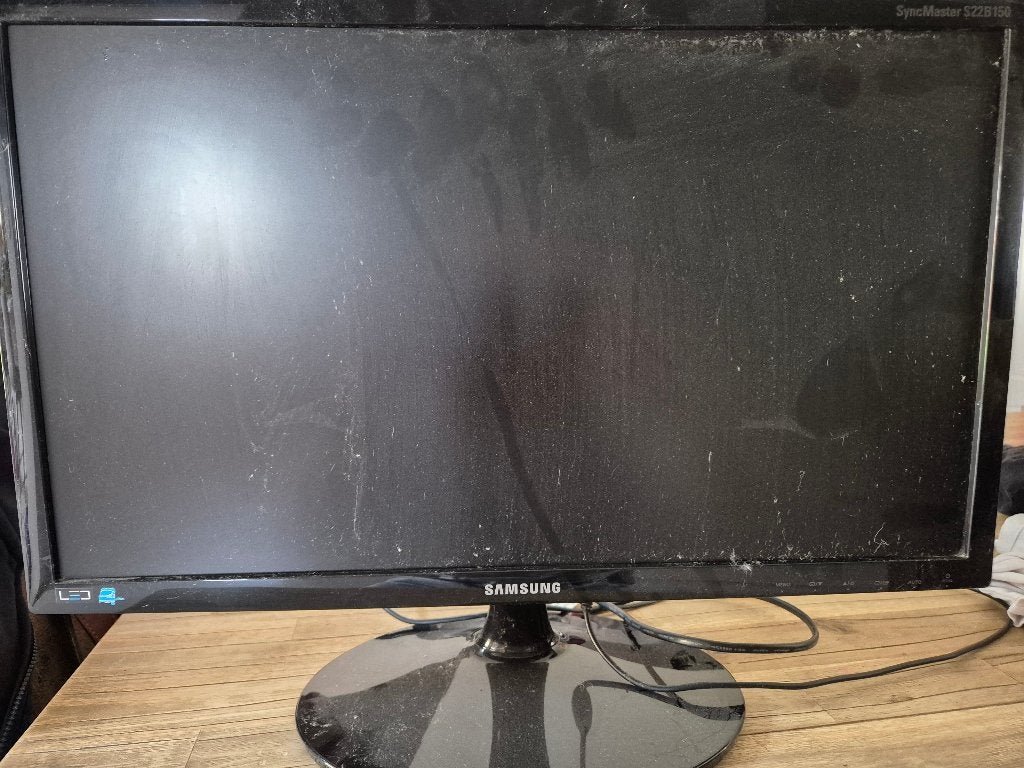 Extern scherm 22inch VGA aansluiting, Ophalen, Zo goed als nieuw, Samsung, VGA