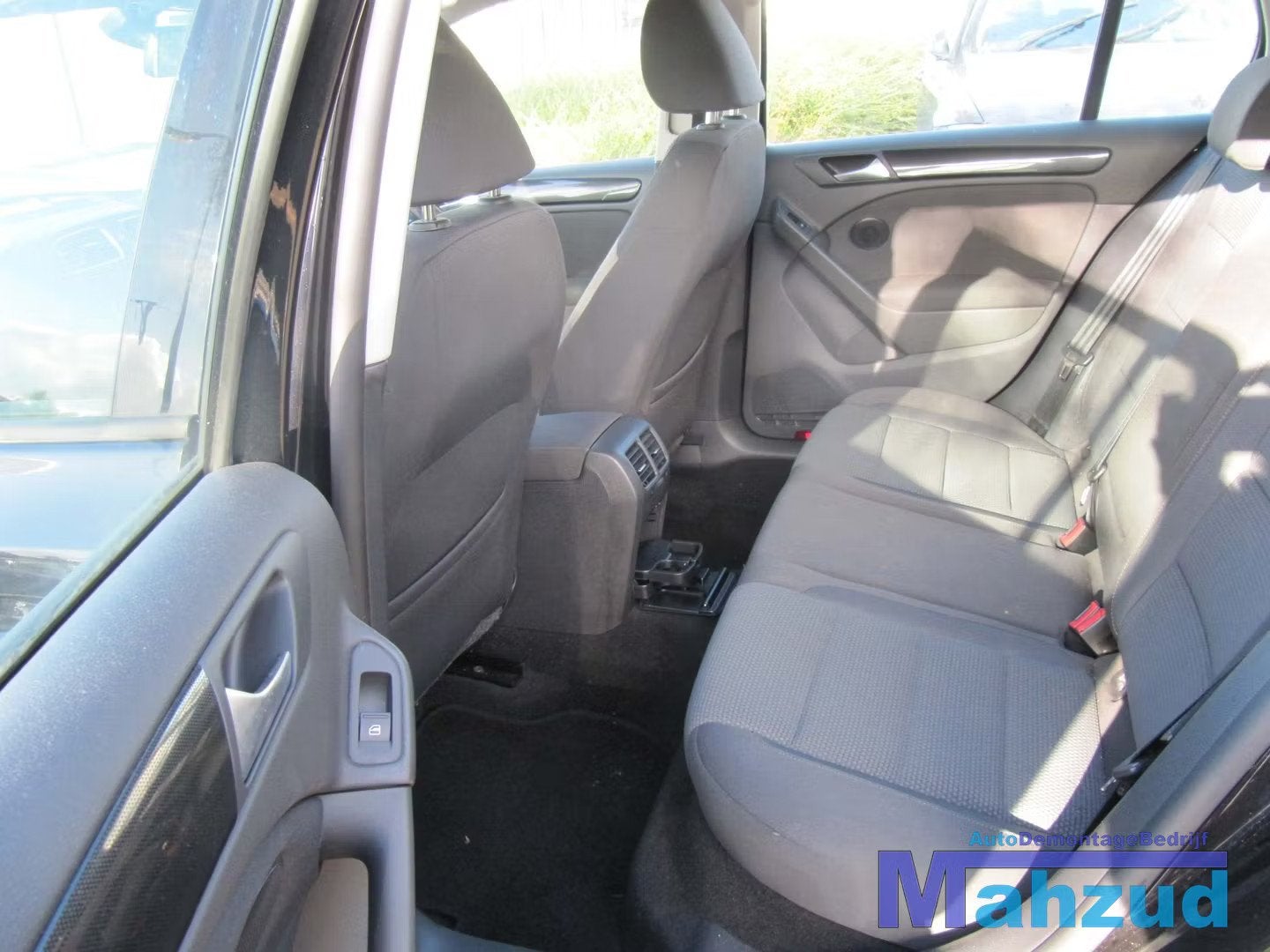 GOLF 6 INTERIEUR 5 DEURS GRIJS ZWART STOF COMPLEET, Volkswagen, Volkswagen AG, Vw@volkswagen.de, Utilisé