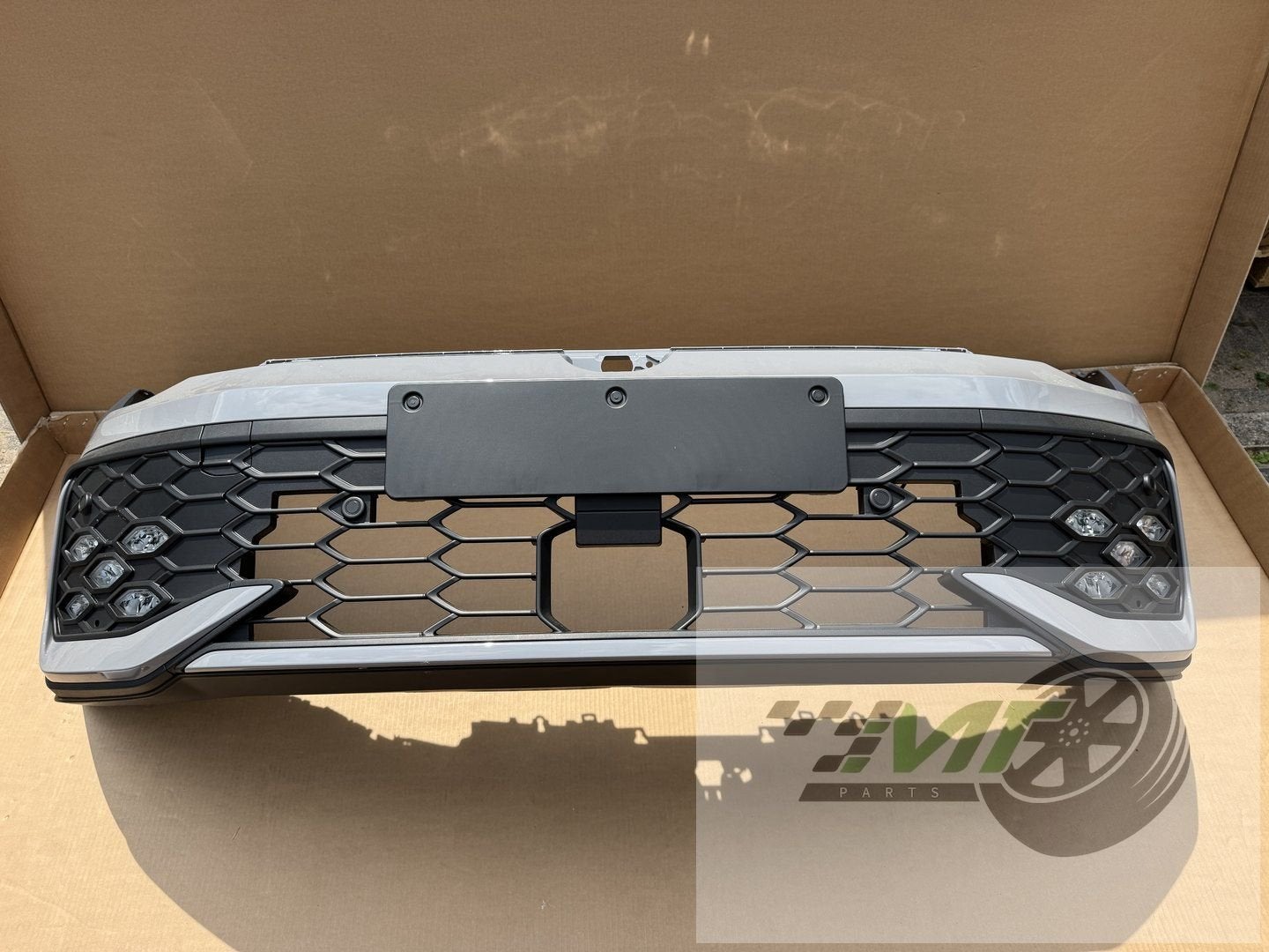 VW Golf 8 GTI GTD RLine voorbumper 5H0807221AB LA7C mistlamp, - kundenbetreuung@volkswagen.de, Volkswagen, Origine de la pièce connue