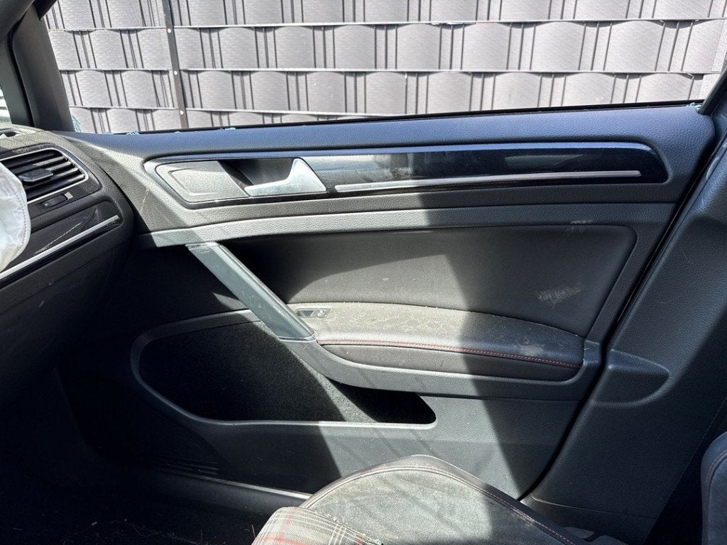 PANNEAU DE PORTE AVANT DROIT Golf VII (AUA) (|5G4867024D|), Autos : Pièces & Accessoires, Volkswagen, Volkswagen AG, Utilisé, Kundenbetreuung@volkswagen.de