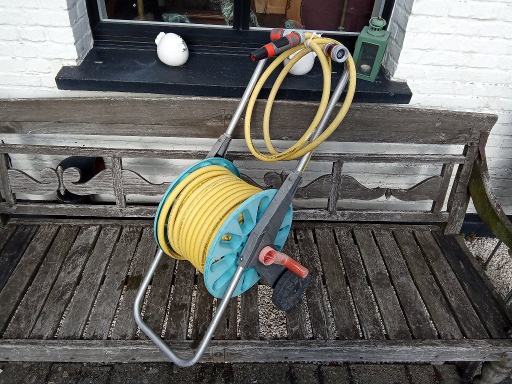 Tuinslang 35 m op tuinhaspel van het merk Gardena igst., Enlèvement, Utilisé, Tuyau d'arrosage