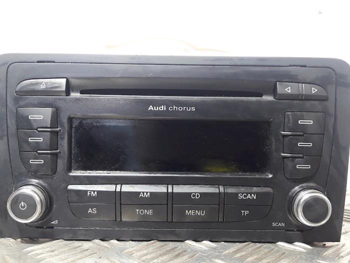 Radio/Lecteur CD d'un Audi A3, -, Audi, Utilisé, -