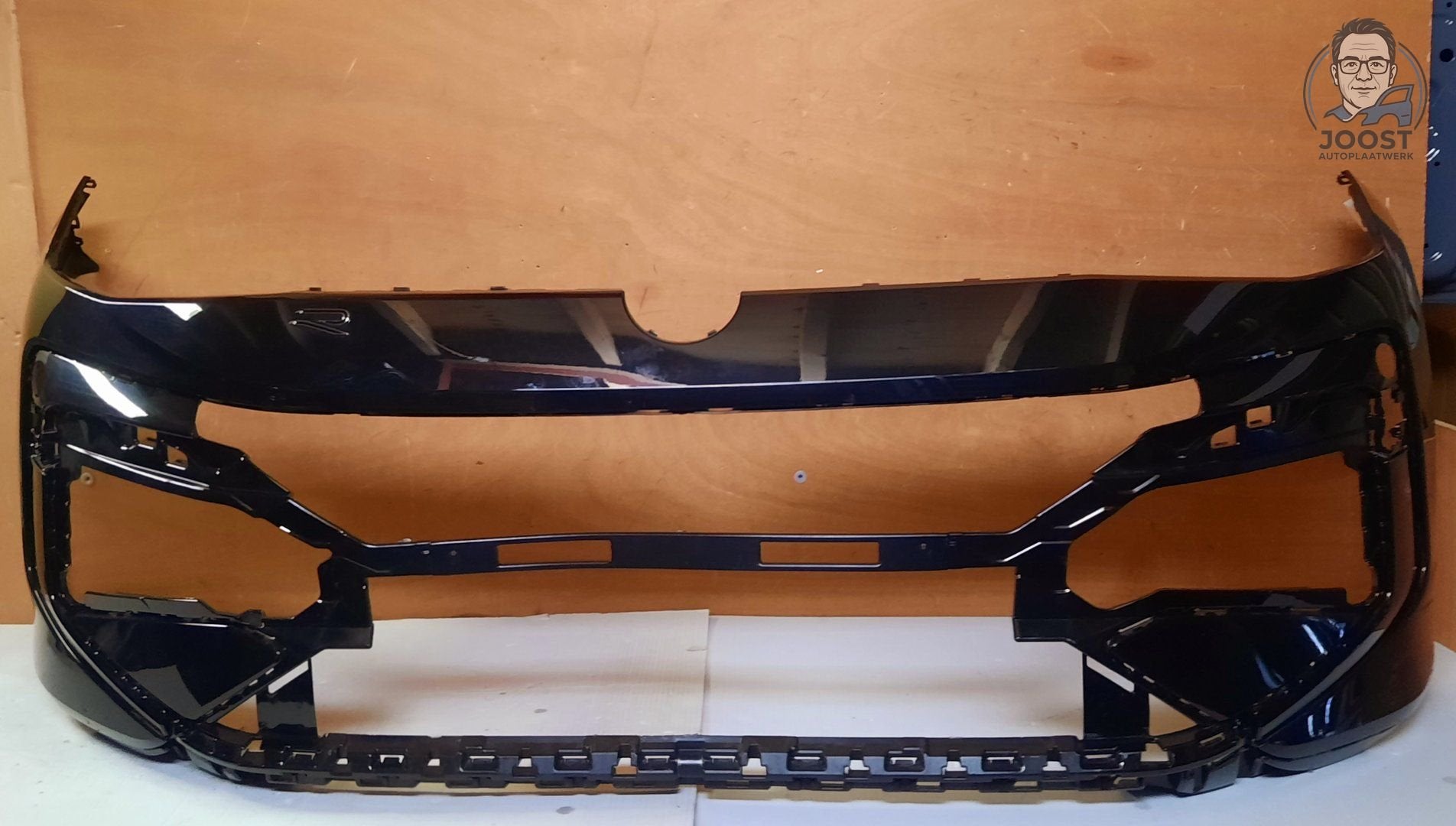 Voorbumper orgineel VW T-Roc II R-Line v.a 2025 2GV807221B, Origine de la pièce connue, Utilisé, -Volkswagen AG, Avant