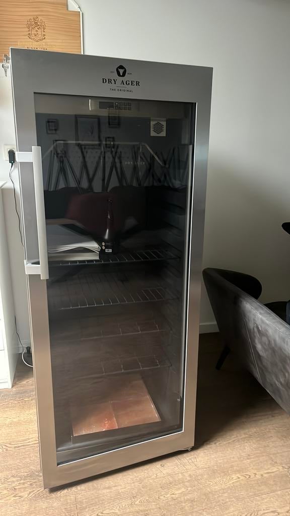 Dry age kast, Ophalen, Zo goed als nieuw