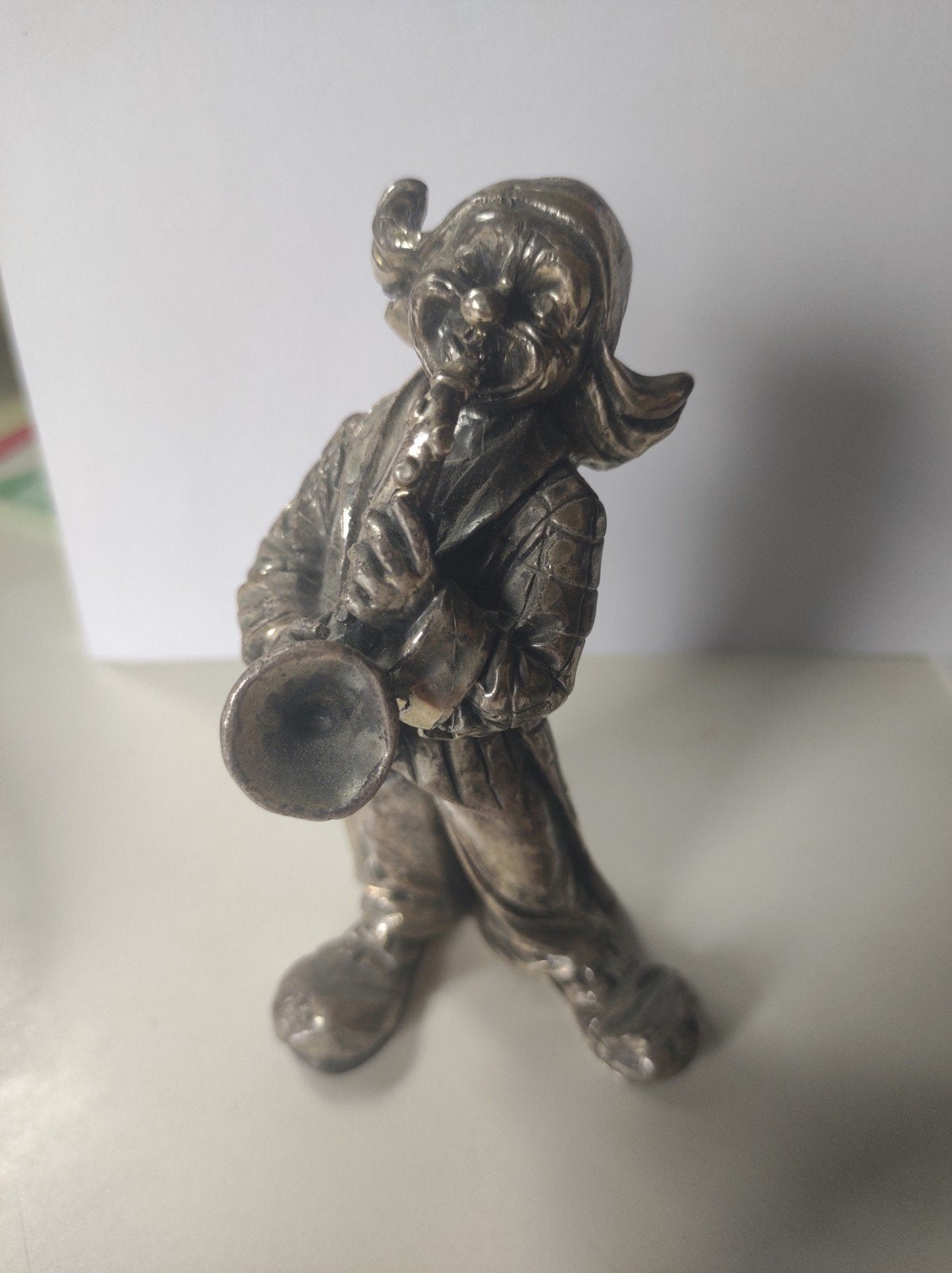 Clown italien en argent massif, Envoi