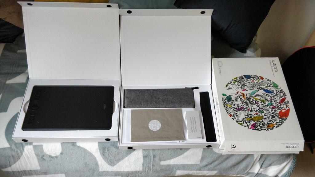 Wacom Tablette Intuos Pro Paper Edition, Informatique & Logiciels, Enlèvement ou Envoi, Multi-touch, Comme neuf, Wacom