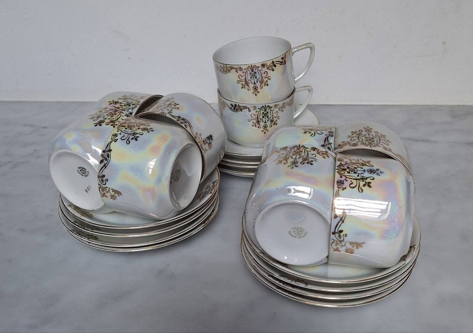 Koffieservies parelmoer detail, Huis en Inrichting, Ophalen