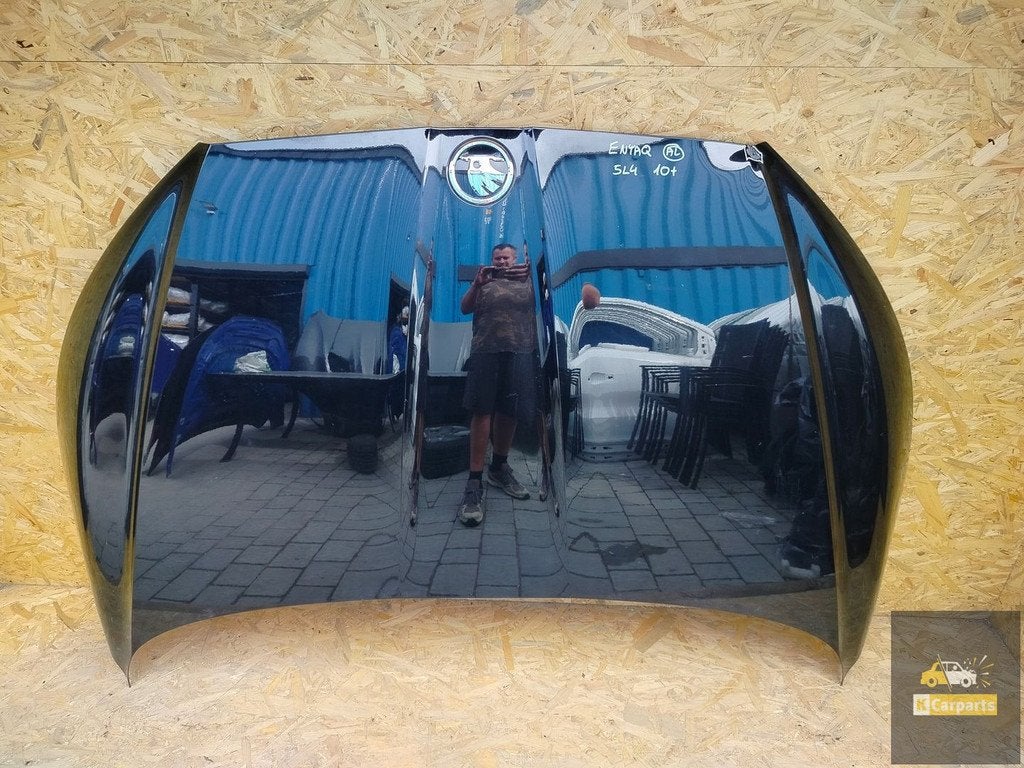 Capot Skoda Enyaq, Infoline@skoda-auto.cz, Tr. Vaclava Klementa 869
293 01  Mlada Boleslav, CZ, Utilisé, Skoda