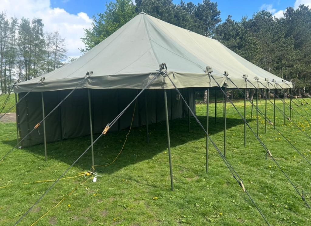Muurtent 10m X 5m, Tuin en Terras, Partytenten, Ophalen of Verzenden, Zo goed als nieuw, 8 meter of meer, 4 tot 6 meter