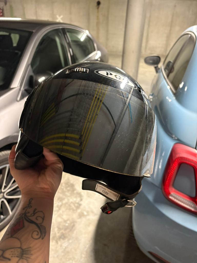 Zwartw Helm, Enlèvement ou Envoi
