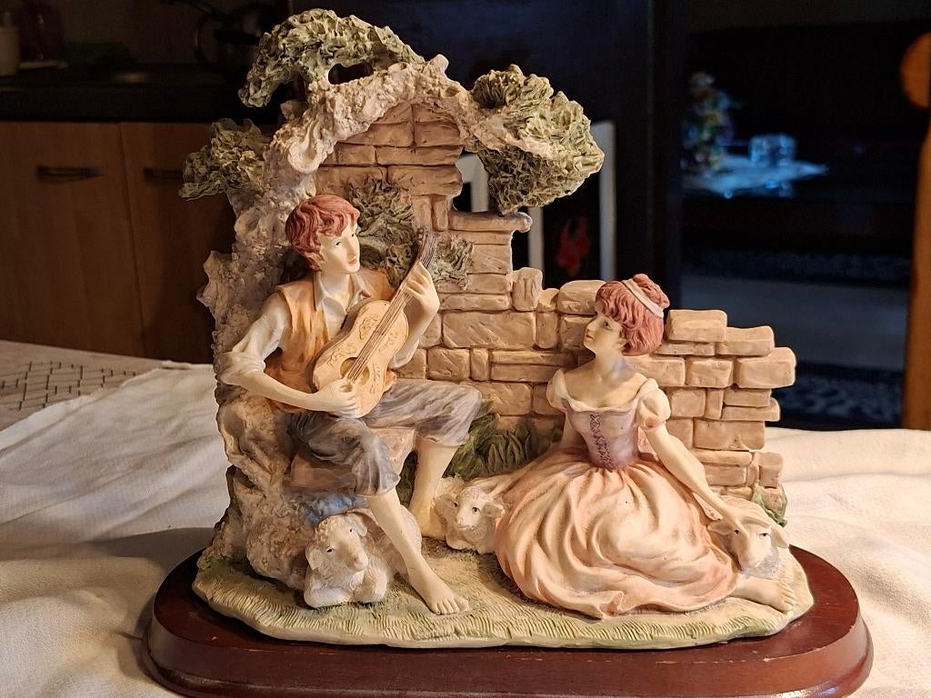 Beeldje Mirella collectie, Enlèvement ou Envoi, Comme neuf, Humain