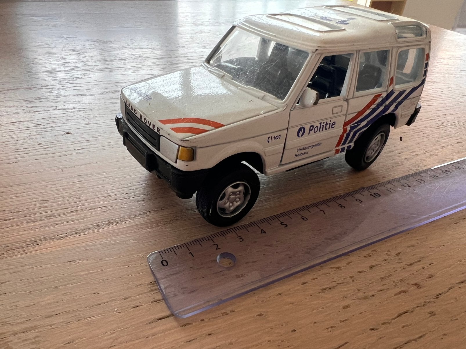 Land rover discovery, Hobby en Vrije tijd, Ophalen of Verzenden, Zo goed als nieuw