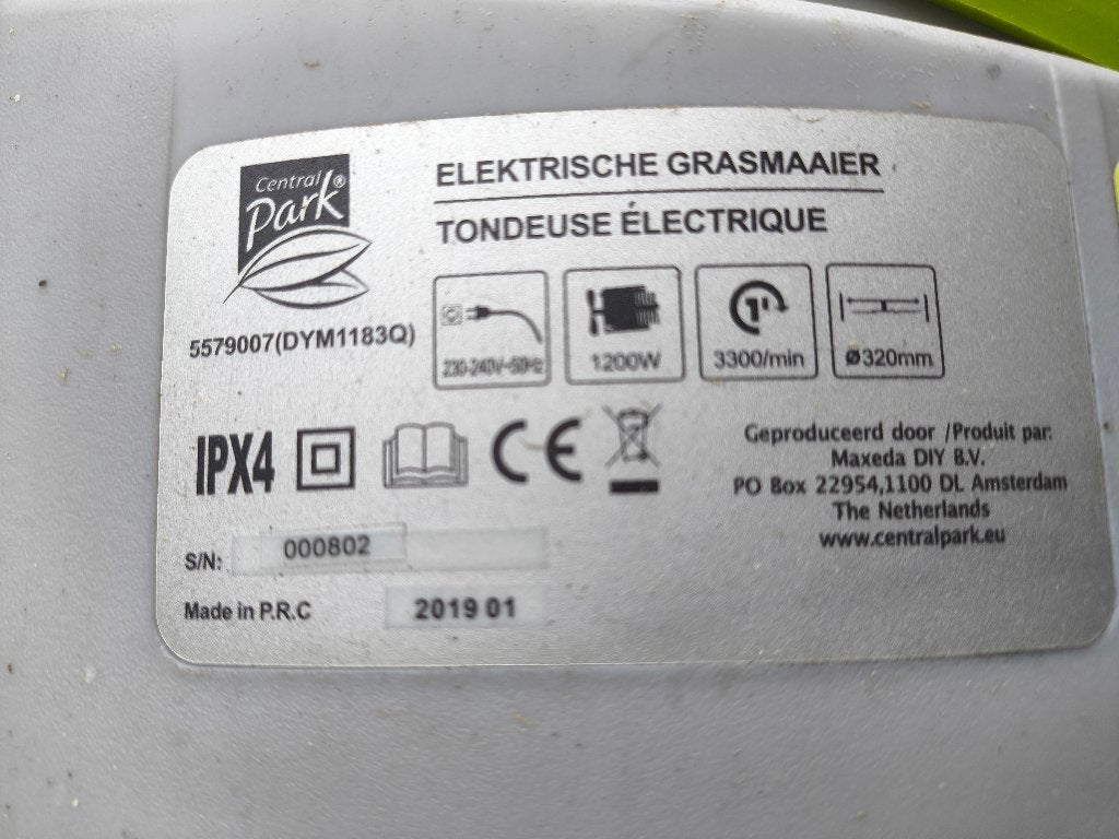 Elektrische grasmaaier Central Park DYM1183Q, Tuin en Terras, Gebruikt, Elektrische grasmaaier, Opvangbak, 30 t/m 39 cm