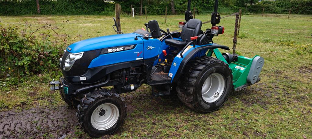 Zeer nette tuintractor met toebehoren, Ophalen