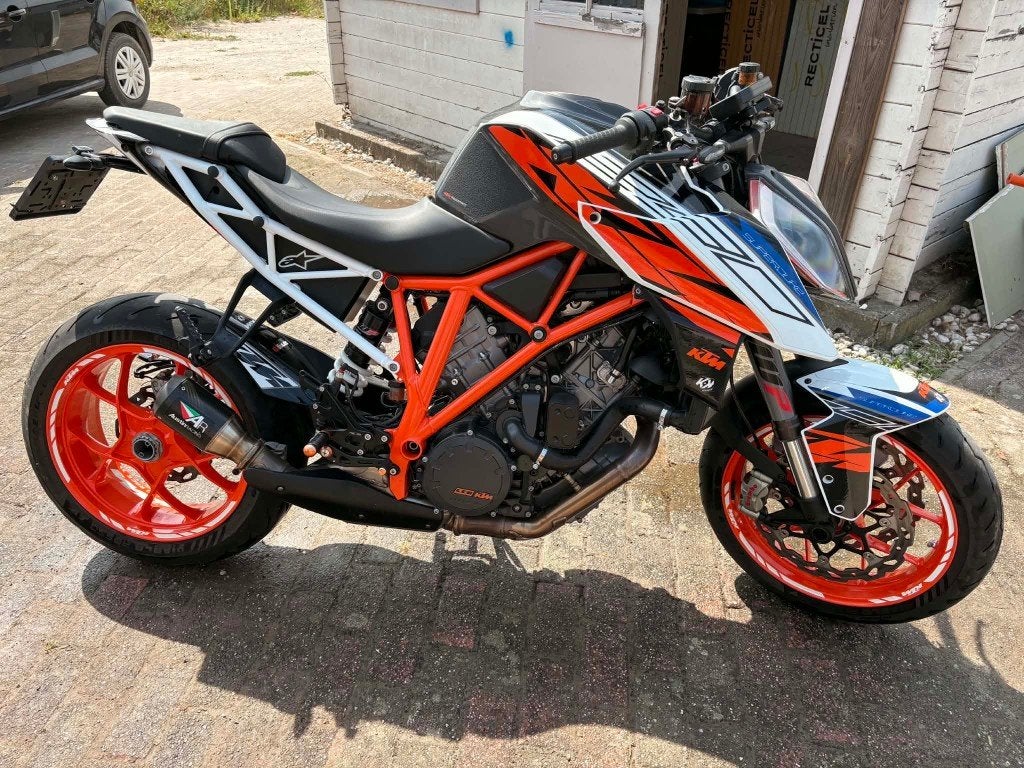 Ktm superduke 1290, 1299 cc, 2 cilinders, Occasion, Motorrijbewijs A