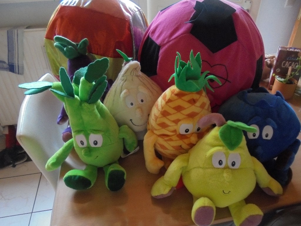 zachte ballen en knuffels, Ophalen of Verzenden, Zo goed als nieuw, Meerkleurig, Overige typen