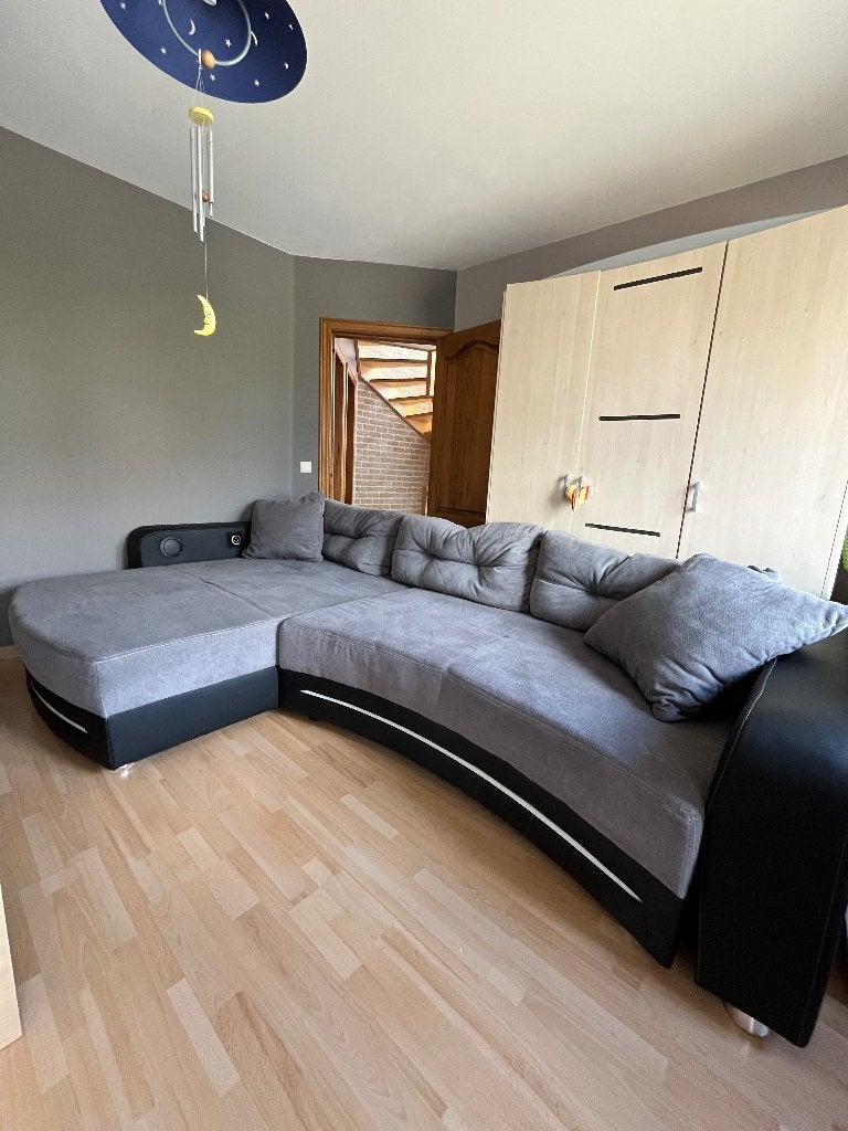 Hoeksalon (met audio en ledstrip), Ophalen, Zo goed als nieuw, Hoekbank