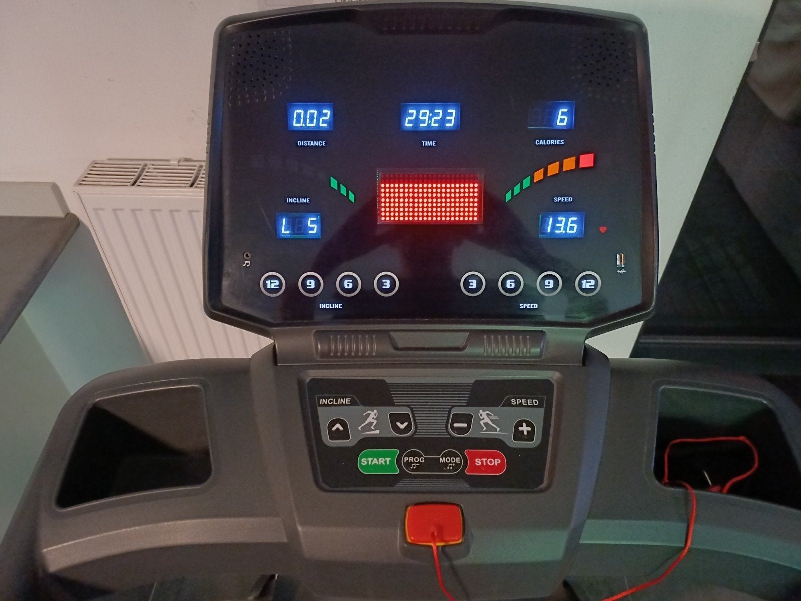 loopband  DC Athletics Boston Trail met schokdemping, Enlèvement ou Envoi, Tapis roulant, Comme neuf, Métal