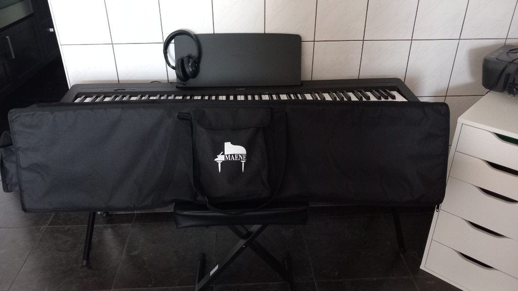 Yamaha P-145BT Portable Bundel B, Enlèvement, Comme neuf, Noir, Piano