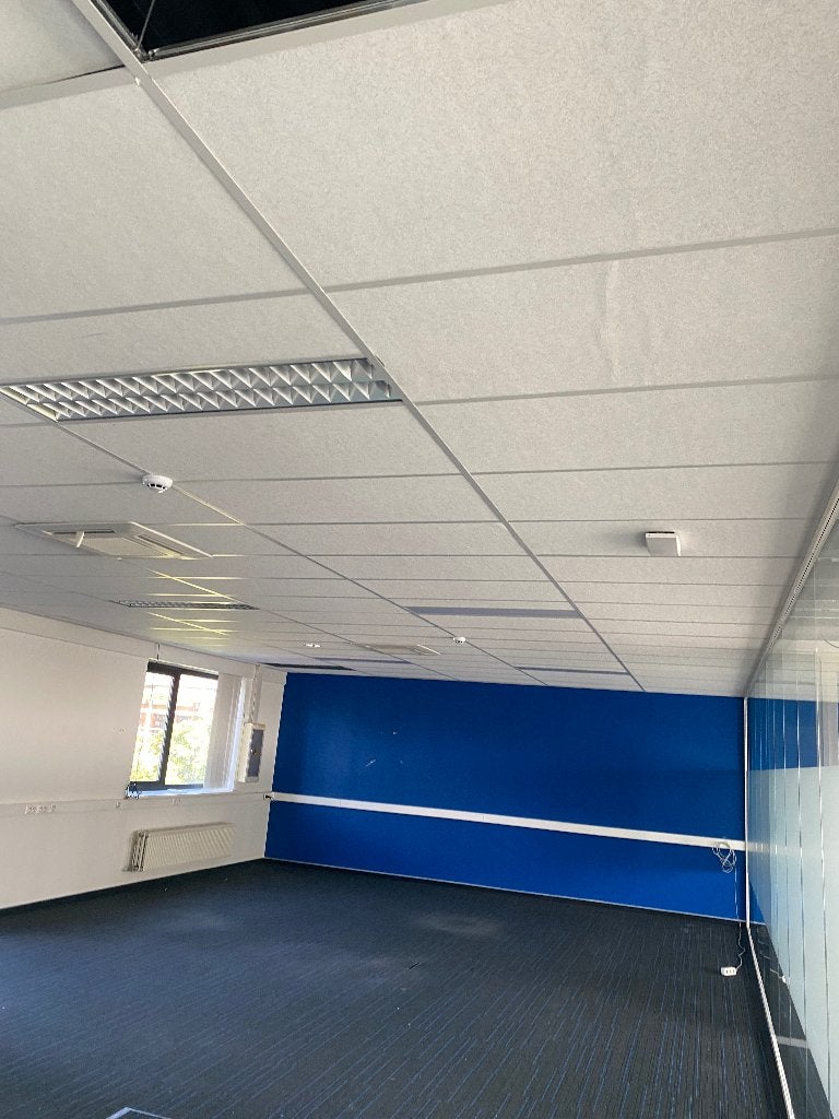 plafond suspendu, Enlèvement, Utilisé