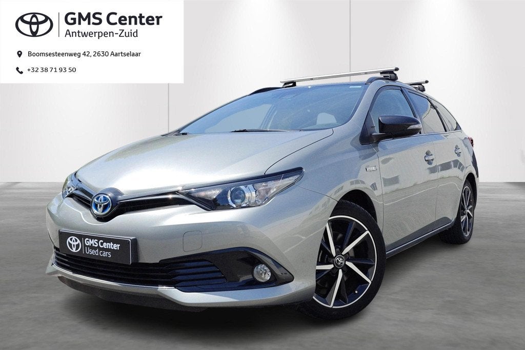 Toyota Auris Touring Sports 1.8 VVT-i Hybrid CVT Black Editi, Auto's, Stof, Gebruikt, 136 pk, https://public.car-pass.be/vhr/b317dee9-a0d8-46e1-a5a7-a6433b791ad7