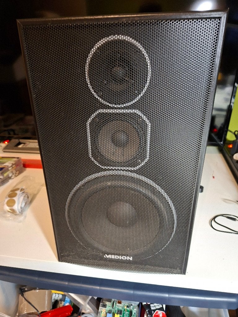 1 paire de haut-parleurs Medion MD8988, Autres marques, Enlèvement ou Envoi, 60 à 120 watts, Comme neuf