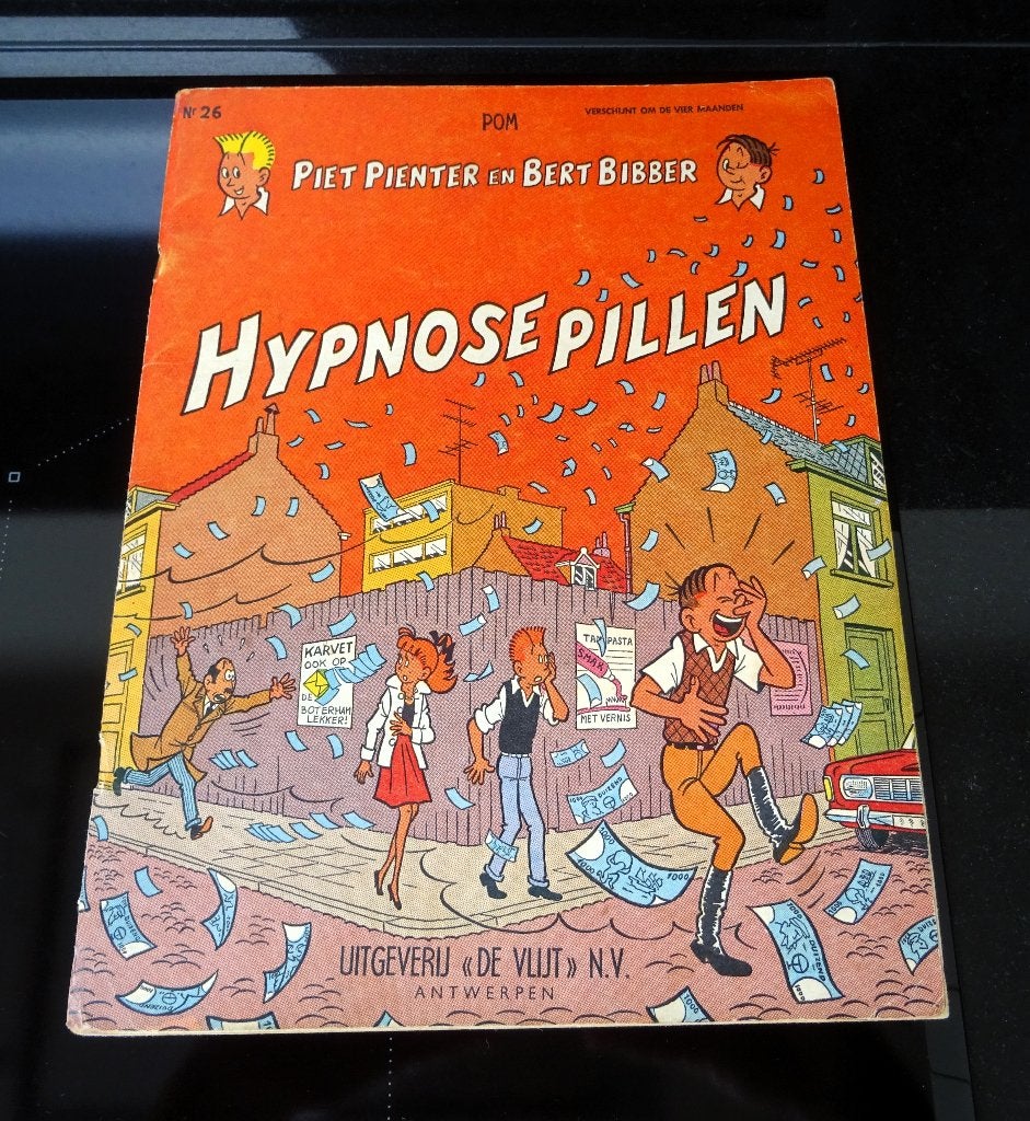 Piet Pienter en Bert Bibber 26. Hypnose pillen - 1968 - 1e d, Ophalen of Verzenden