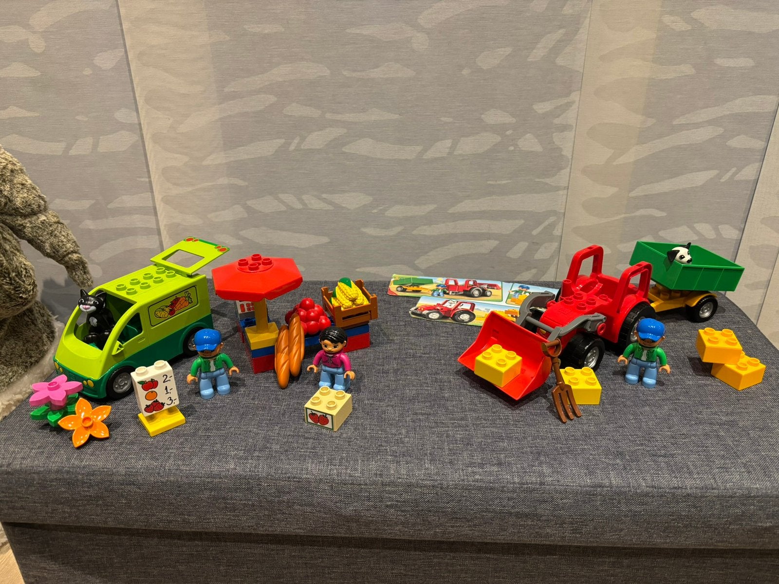 Lego Duplo, tractor, marktkramer, safaribus en circusjeep, Kinderen en Baby's, Ophalen, Zo goed als nieuw, Losse stenen, Duplo