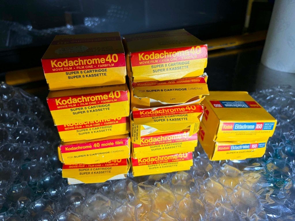Lot de 12 Cartouches Film Super 8 Kodak Vintage – NOS, Enlèvement ou Envoi