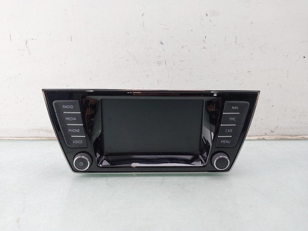 MULTI MEDIA COMPUTER Skoda Fabia III Combi (NJ5), Gebruikt, Info@skoda-auto.de, Skoda, Max-Planck-Straße  3-5
64331  Weiterstadt, DE