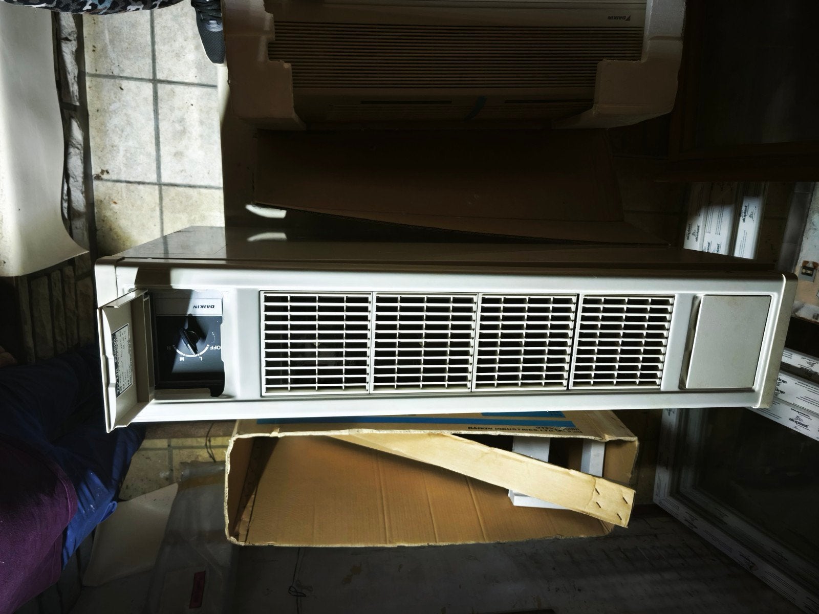 Airco - ventilo convecteur Daikin, Enlèvement