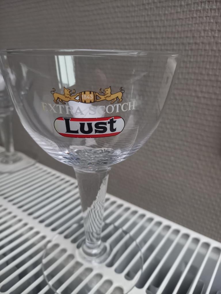 Du scotch supplémentaire. Brasserie Lust, Collections, Marques de bière, Enlèvement ou Envoi, Neuf, Verre ou Verres, Autres marques