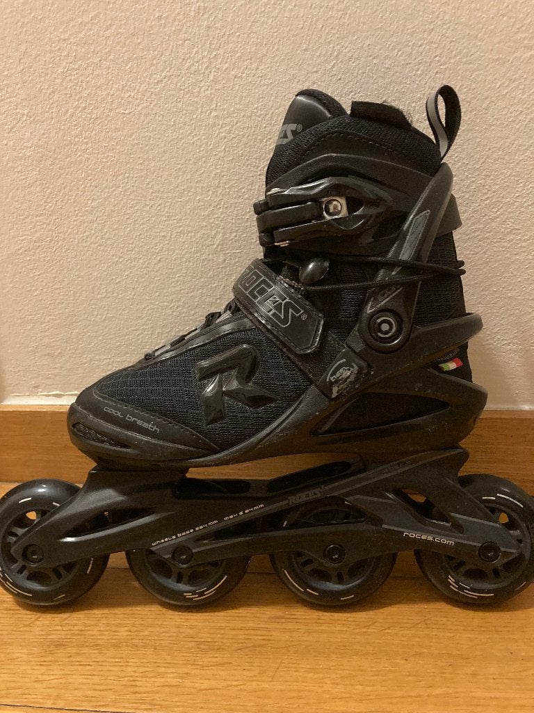 patins à roulettes noirs, Rollers 4 roues en ligne, Roces, Réglable, Enlèvement