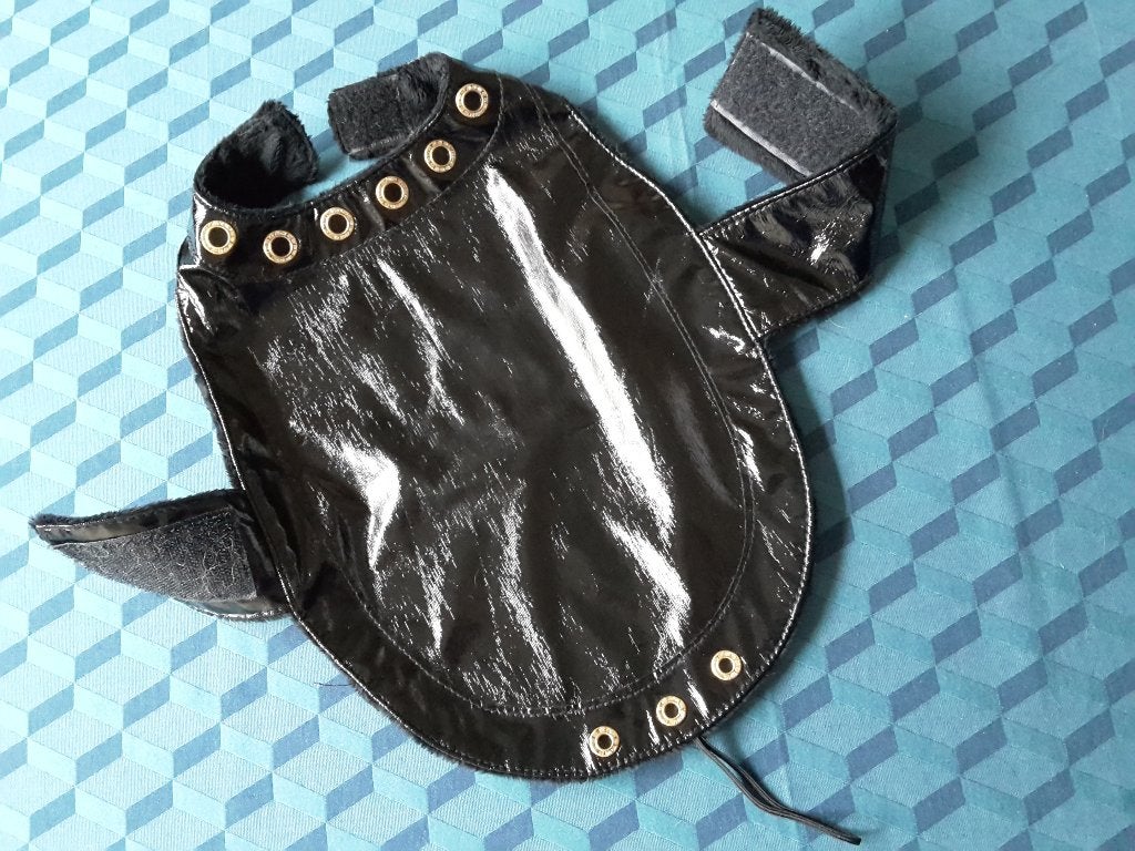 Warm hondenjasje met versieringen/steentjes, als nieuw, 31cm, Animaux & Accessoires, Vêtements pour chiens, Neuf, Enlèvement ou Envoi