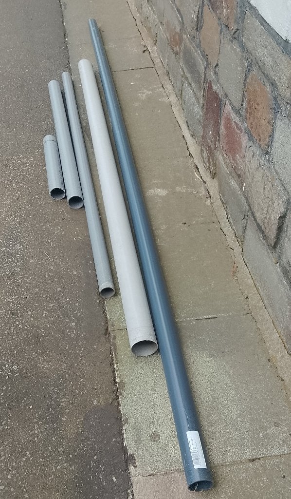 overschot pvc buizen + hulpstukken, Doe-het-zelf en Bouw, Buizen en Afvoer, Ophalen, PVC, Zo goed als nieuw, Minder dan 2 meter