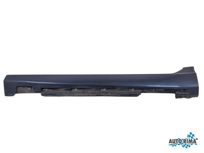 Dorpel links van een Volvo V40 (498), Gebruikt, -, -, Ophalen of Verzenden