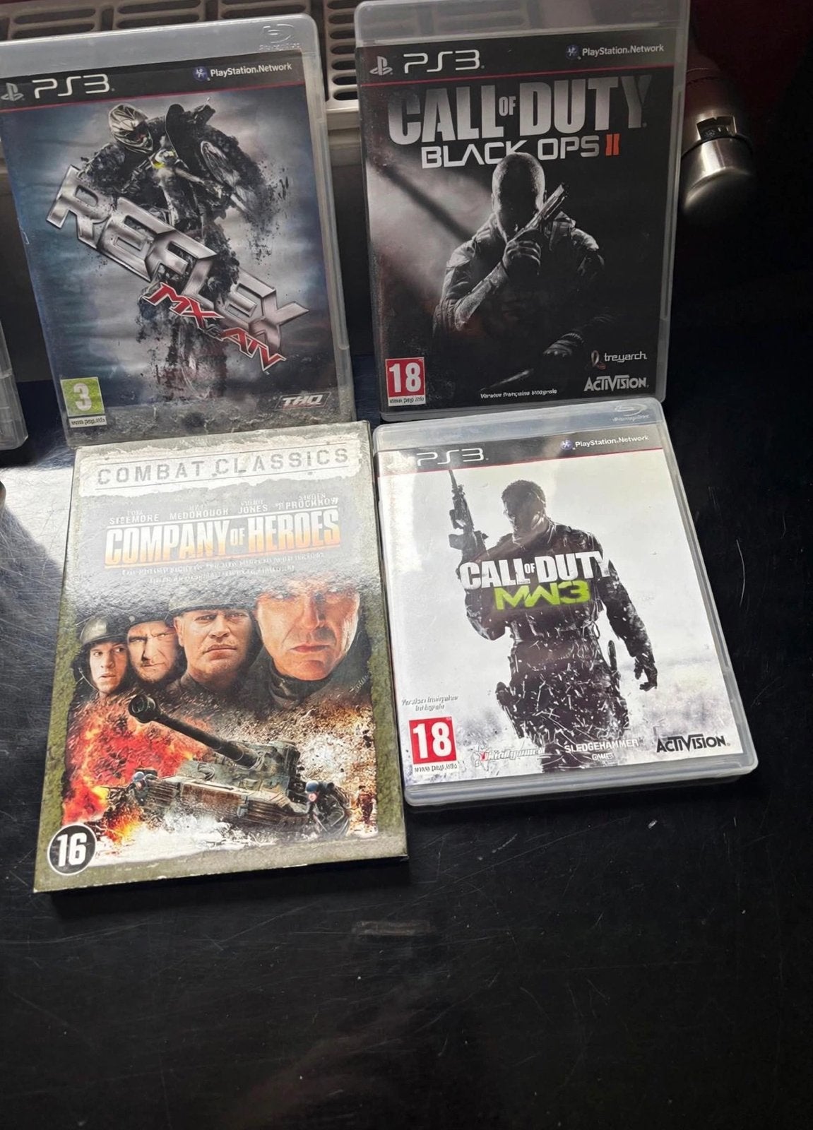 Lot 11 jeux PS3 + PC - COD, Max Payne, FIFA, Dirt 3, Enlèvement, Comme neuf, Sport