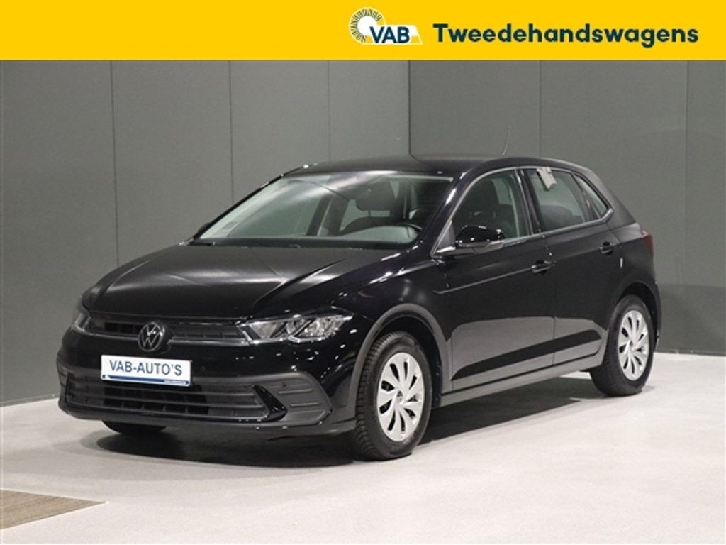 Volkswagen Polo   1.0L TSI LIFE, 118 g/km, https://public.car-pass.be/vhr/09c94457-7554-4879-bc79-ddee55c3783e, Zwart, 95 pk