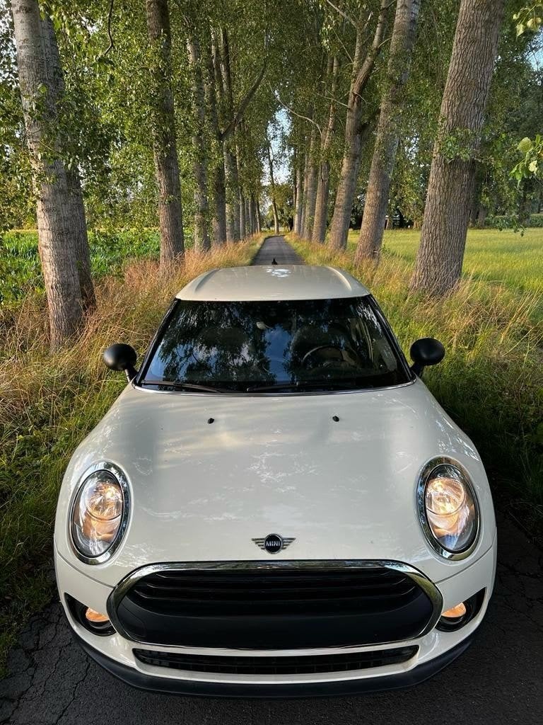 Mini Clubman 2018, Achat, Carnet d'entretien, Beige, Particulier
