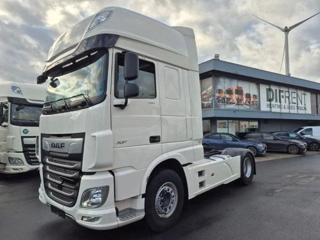 DAF XF 480 FT SUPER SPACE CAB ZF INTARDER (bj 2022), Auto's, Automaat, Achterwielaandrijving, Euro 6, Wit