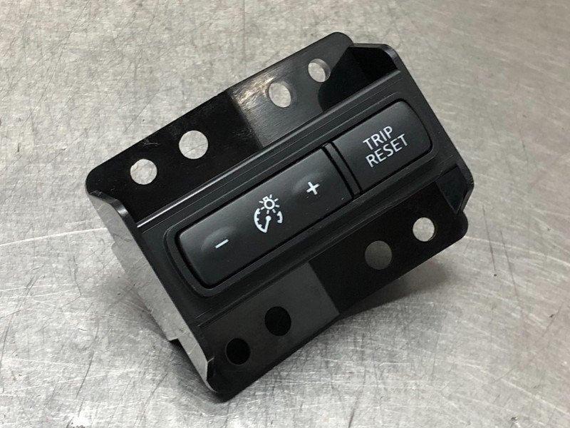 COMMUTATEUR DIVERS Nissan X-Trail (T32) (|70513C|), Utilisé, Nissan