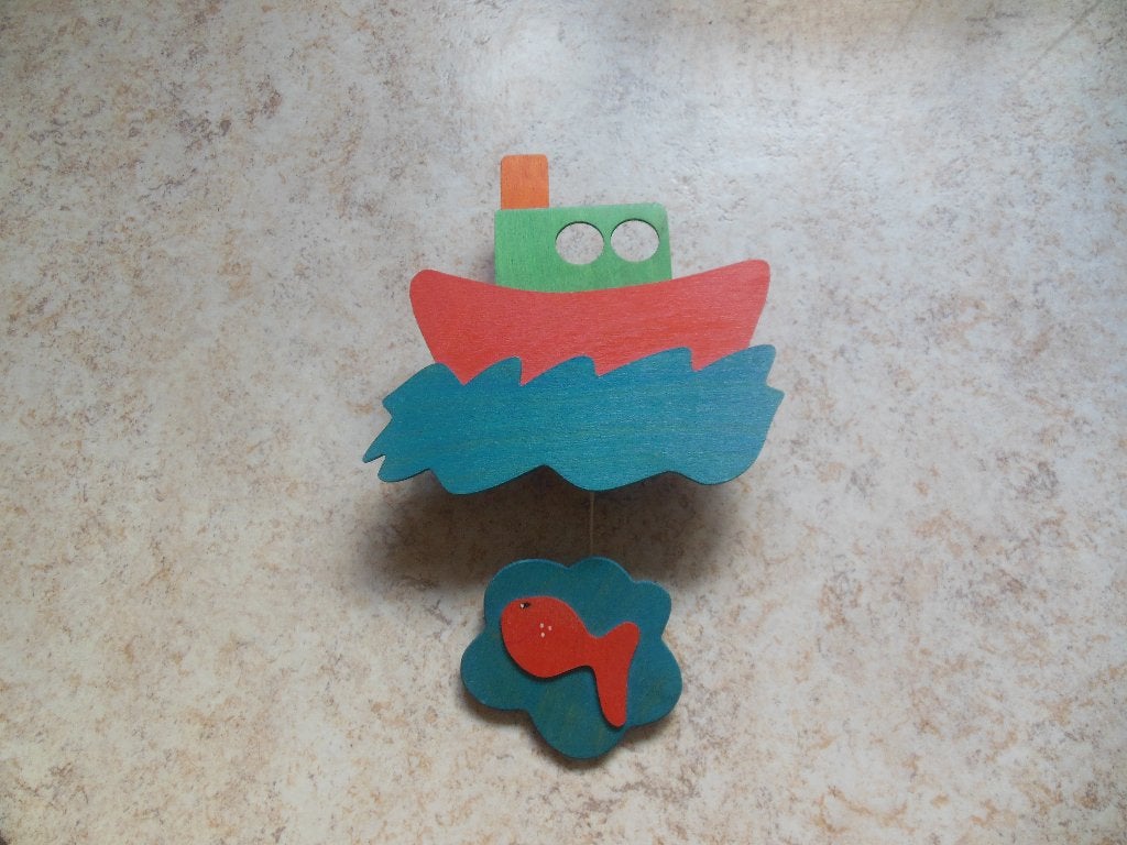 handgemaakte houten muziekmobiel in nieuwstaat, Kinderen en Baby's, Ophalen of Verzenden, Zo goed als nieuw, Wanddecoratie