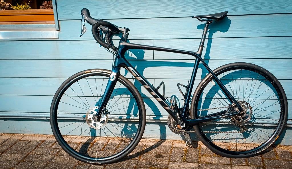 Scott addict Large (m56) Endurance Carbon Shim 105, Fietsen en Brommers, Gebruikt, Carbon, Heren, 15 tot 20 versnellingen