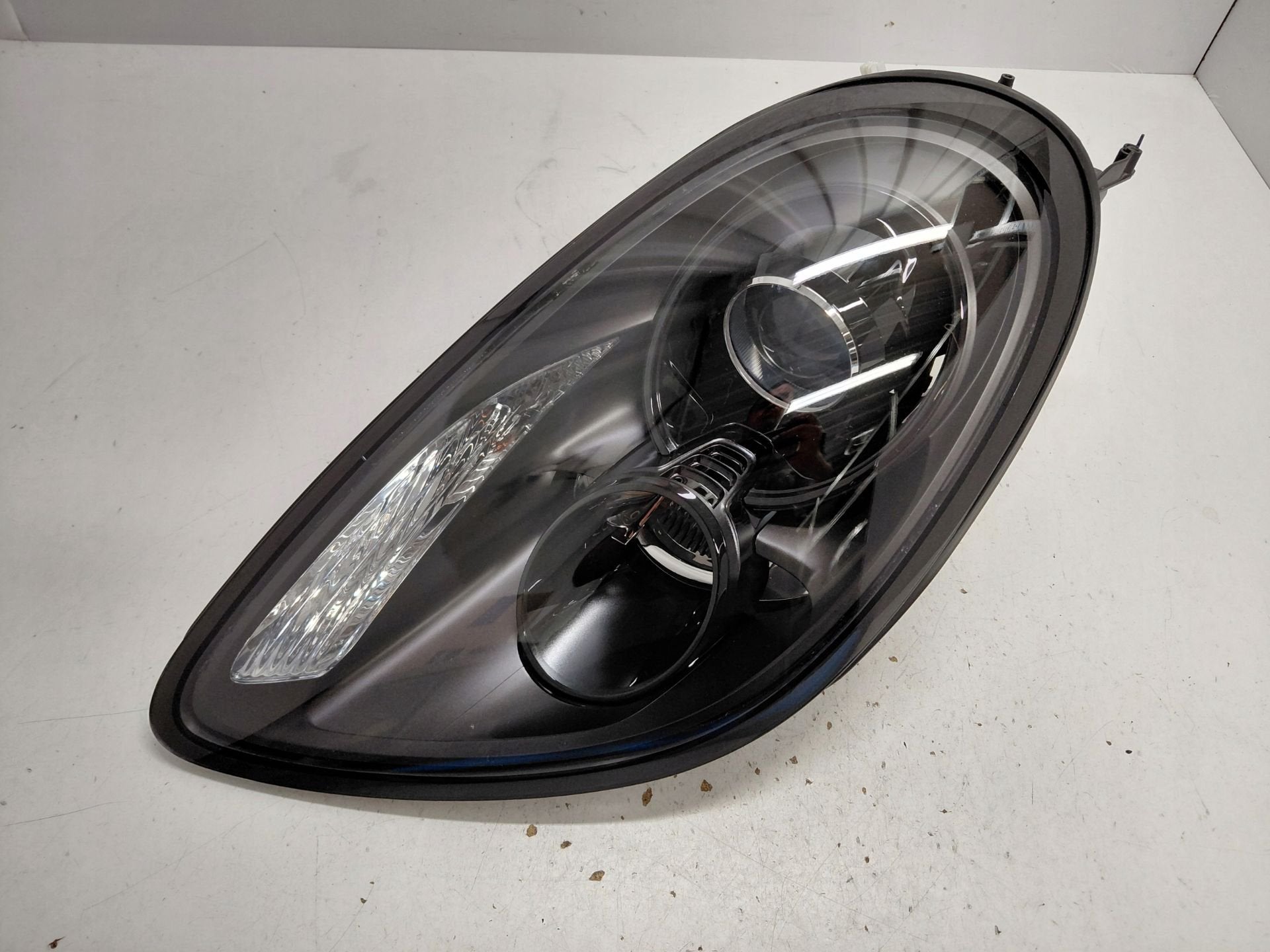 Porsche Cayman Boxster 981 Koplamp Links 981.631.161.02, Gebruikt, Porscheplatz 1
70435  Stuttgart, DE, Porsche, Info@porsche.de