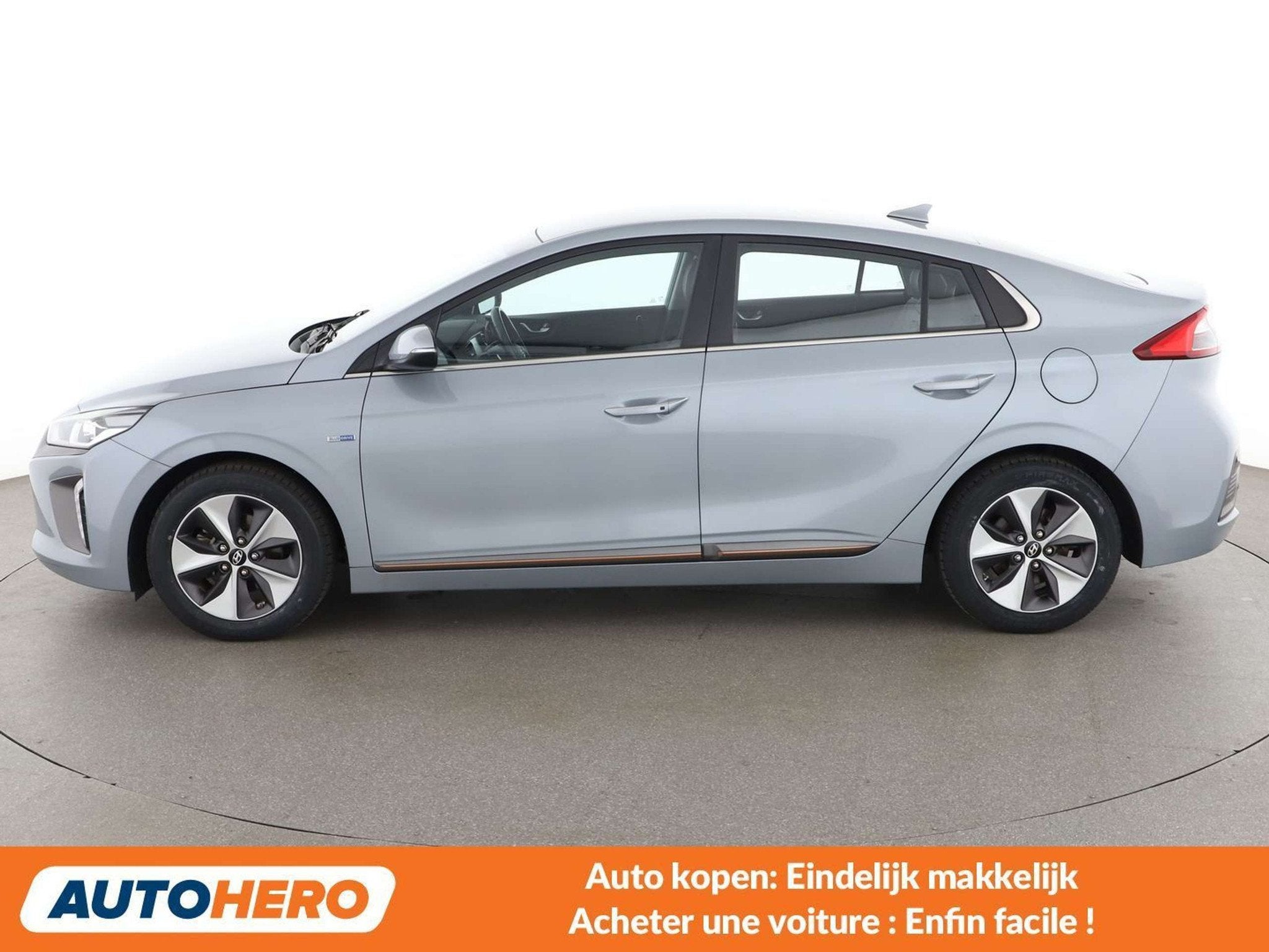 Hyundai IONIQ electric drive 88 kW Premium Elektro, Gebruikt, Zwart, 120 pk, Leder