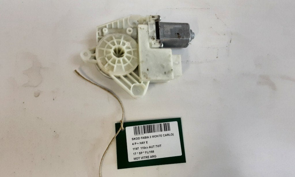 MOTEUR LEVE VITRE ELECTRIQUE ARRIÈRE GAUCHE (6V0959811A), Utilisé, Arrière, Skoda