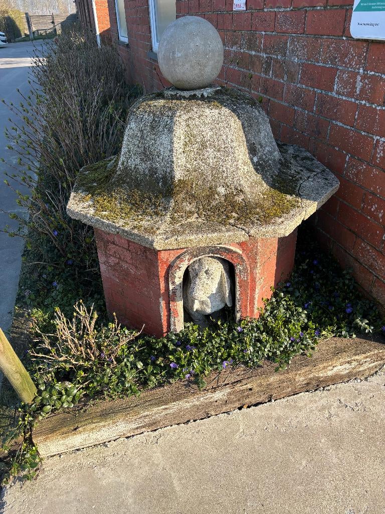 Betonnen hondenhok, Dieren en Toebehoren, Ophalen, Gebruikt, 65 tot 100 cm, Hondenhok