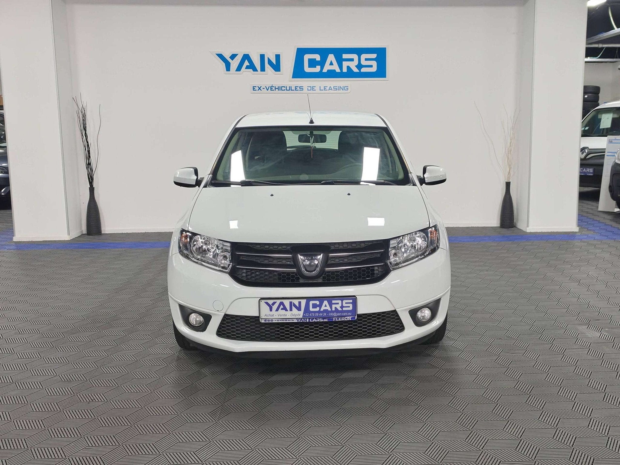 Dacia Sandero 1.2 Essence 55kW - Euro 5 LEZ OK - 64.718 km -, Autos, Dacia, Euro 5, 135 g/km, Entreprise, Boîte manuelle