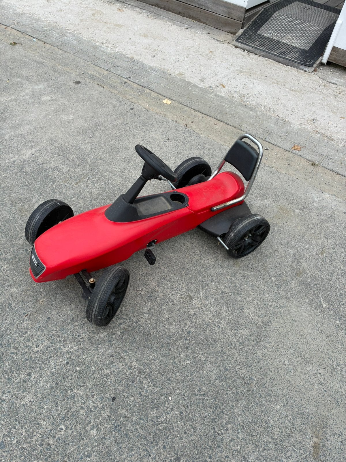 Audi kinder wagen, Enlèvement, Utilisé
